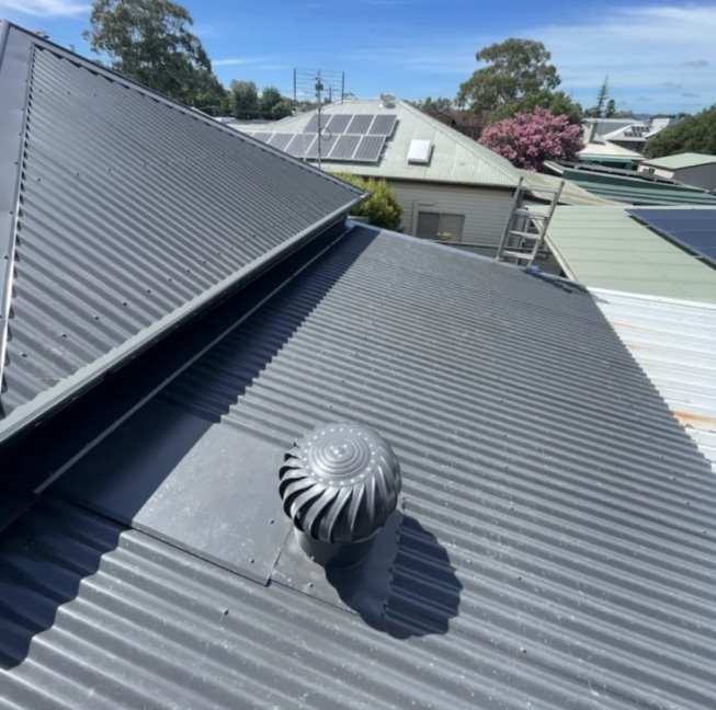 That Gutter Guy at work on a Hunter Valley roof